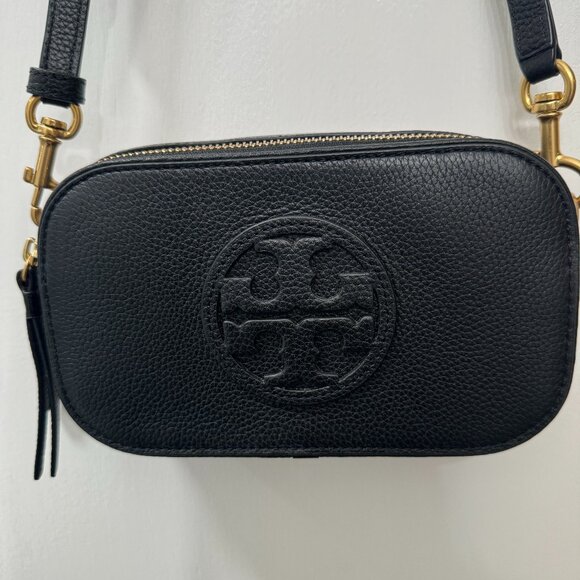 Tory Burch Handbags - Tory Burch Mini Miller Crossbody Bag (EUC)